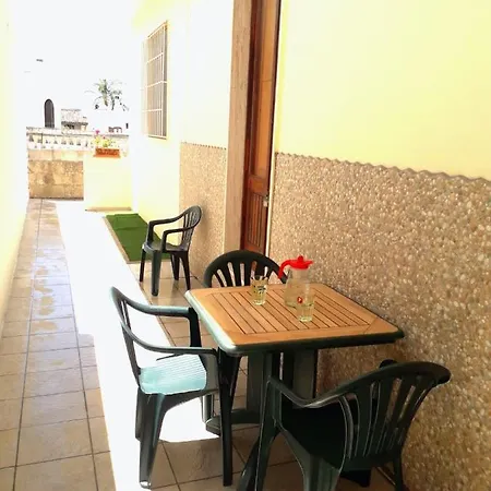 Holiday House Apartment *